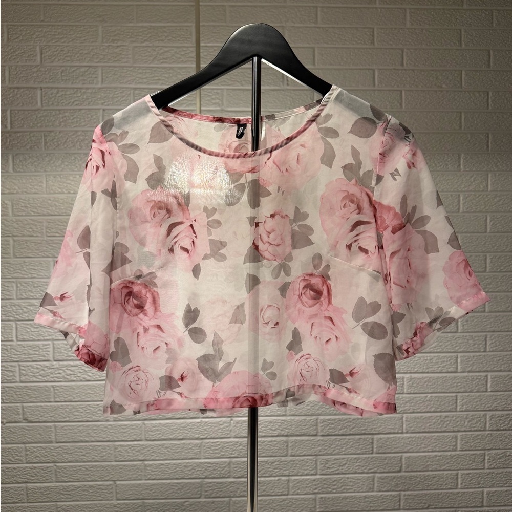 Divided White Cream Boxy Crop Blouse